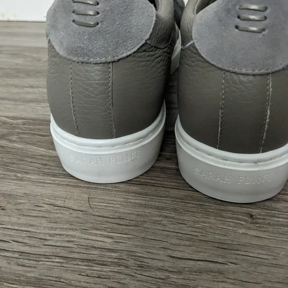 Sarah Flint Gray Leather Sneakers Women's 11 - Picture 3 of 5